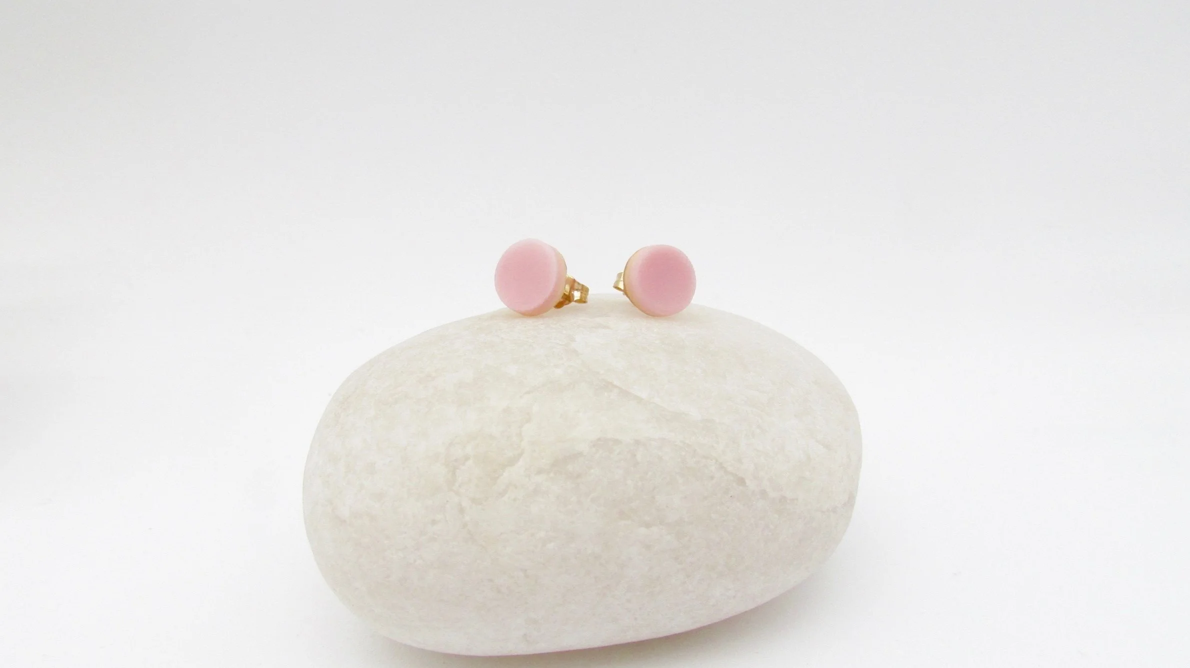Luxury Handmade Shell Jewelry